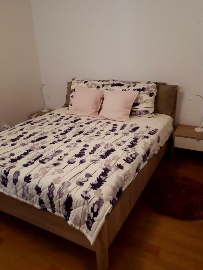 D&M Apartman 1 سيلتسي المظهر الخارجي الصورة